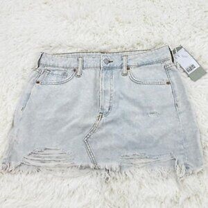 H&M Denim Mini Skirt Distressed Frayed Hem Light Wash Women's Size Small New NWT
